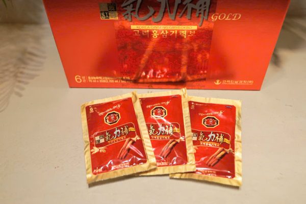 nuoc-uong-hong-sam-30-goi-co-quai-sach-6 nuoc uong hong sam 30 goi co quai sach 6